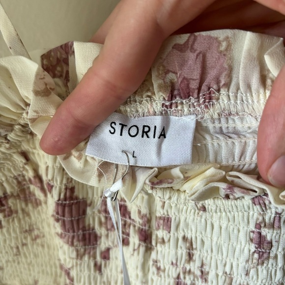 Storia Smocked Mini Dress Ruffle Cream & Pink Tie Dye Sleeveless Size Large - Picture 7 of 8